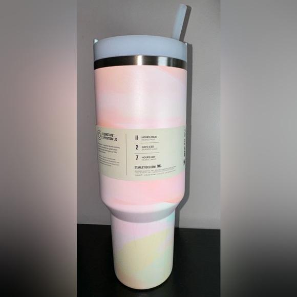 *SOLD* Stanley The Clean Slate Warm Serene Brushstrokes 40 oz Quencher Tumbler - Picture 7 of 12